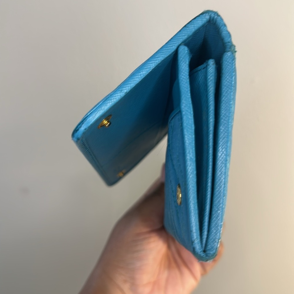 Prada Blue Wallet pre loved - Picture 5 of 10